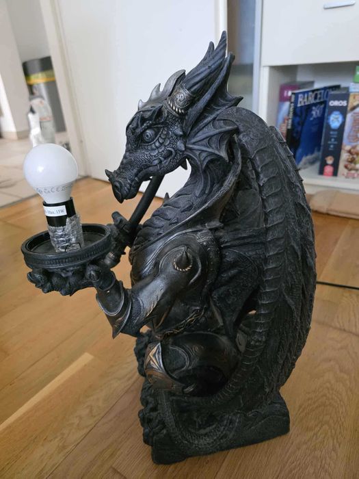 Vand Lampa Statuie Fantasy Dragon - Dungeons and Dragons