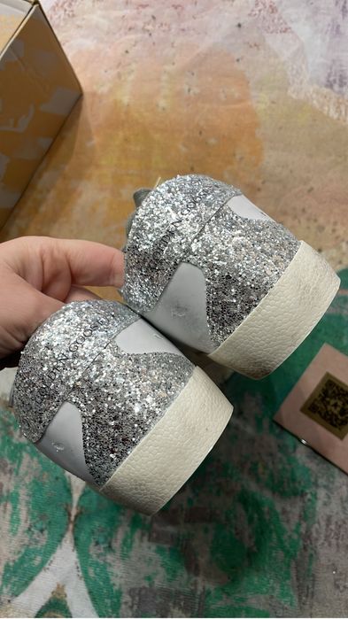 Adidasi dama golden goose