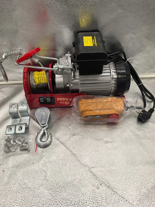 Macara Electrica 300/600Kg, Cablu 12m, Motor 850W.