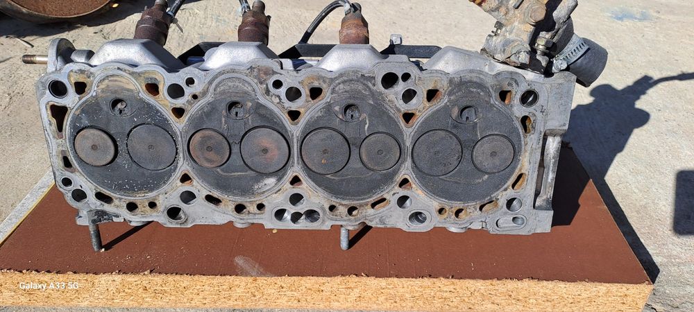 Оборудвана цилиндрова  глава  Nissan Primera P-11/ Нисан Примера П-11