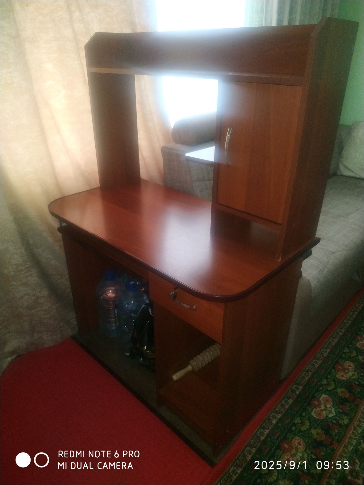 Компьютерный - Письменный стол