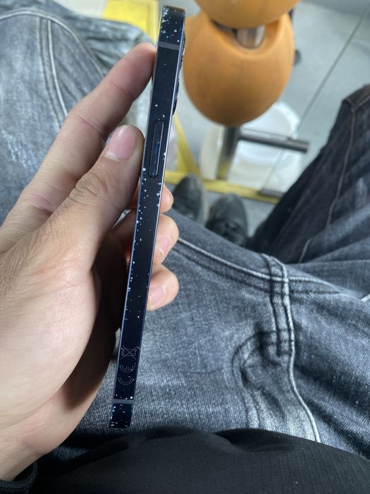 Vand urgent Iphone 12