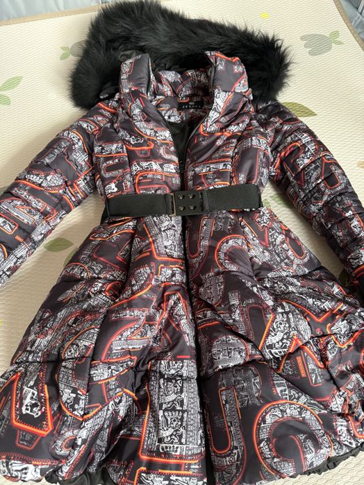 Зимно яке с колан и качулка