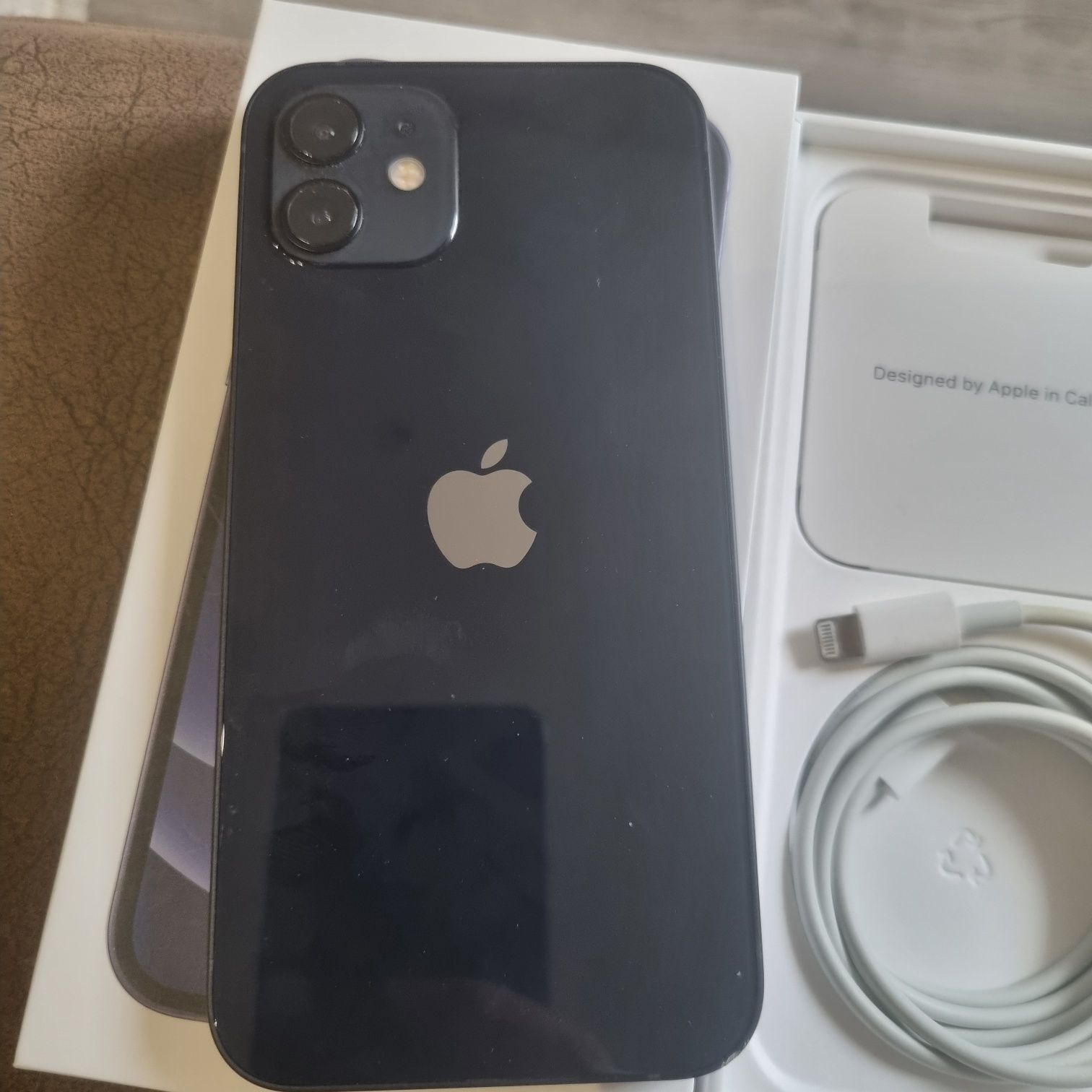 IPhone 12,Black,64 GB