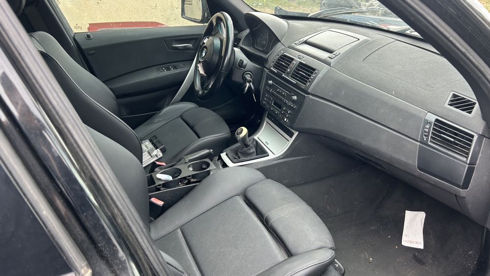 Dezmembrari BMW X3 e83