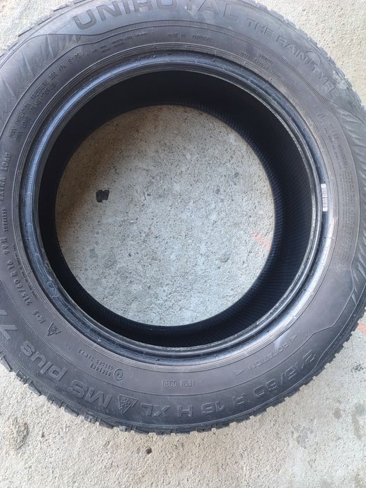 215/60/16 UNIROYAL iarna