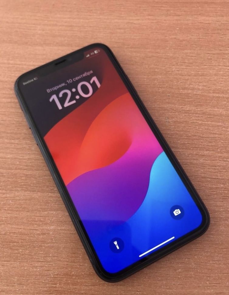 Iphon 11,  памят 64, True tone есть, акум 79%