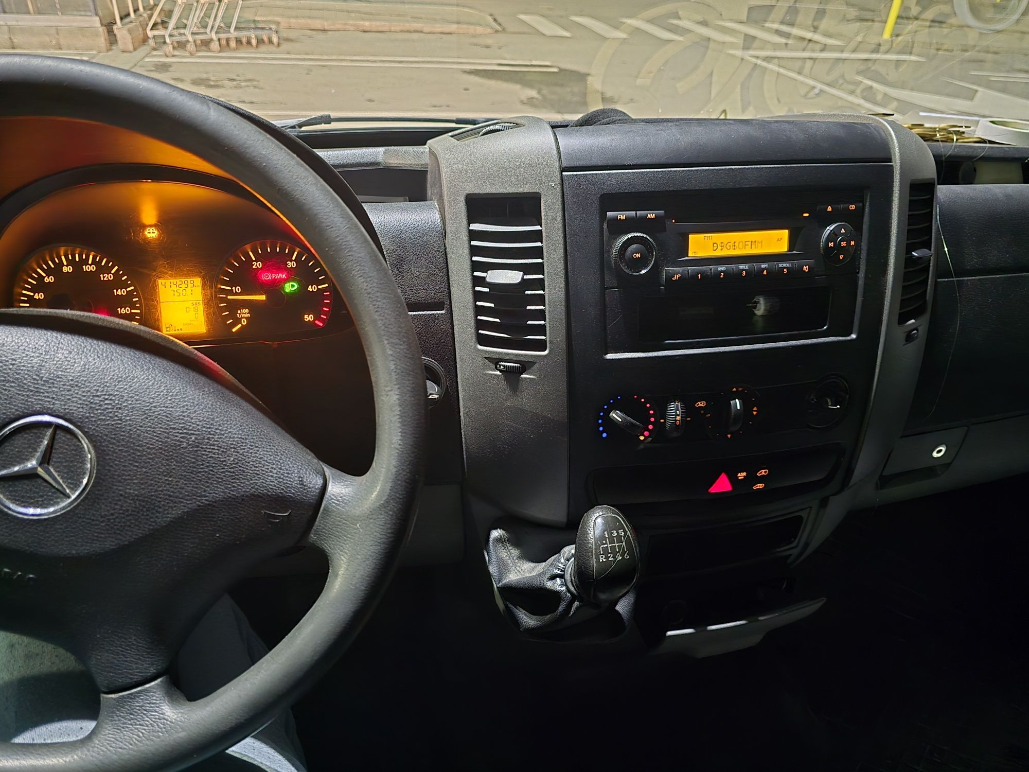 Vând Mercedes Sprinter 2.2 2011

---

Vând Mercedes Sprinter 2.2 D