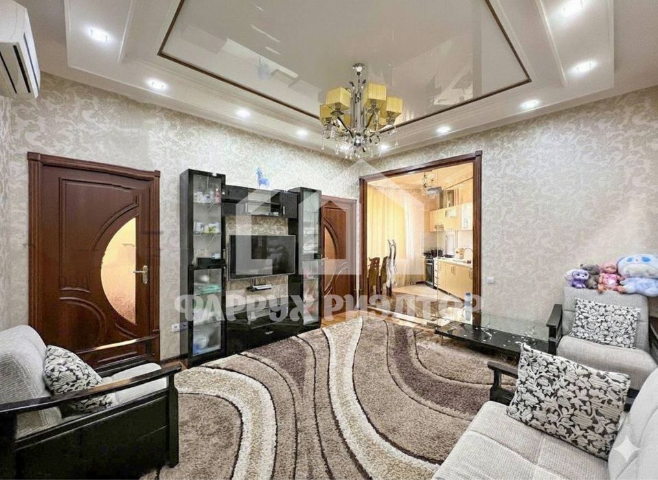 4/4/9 жк Голден Хаус Паркентский