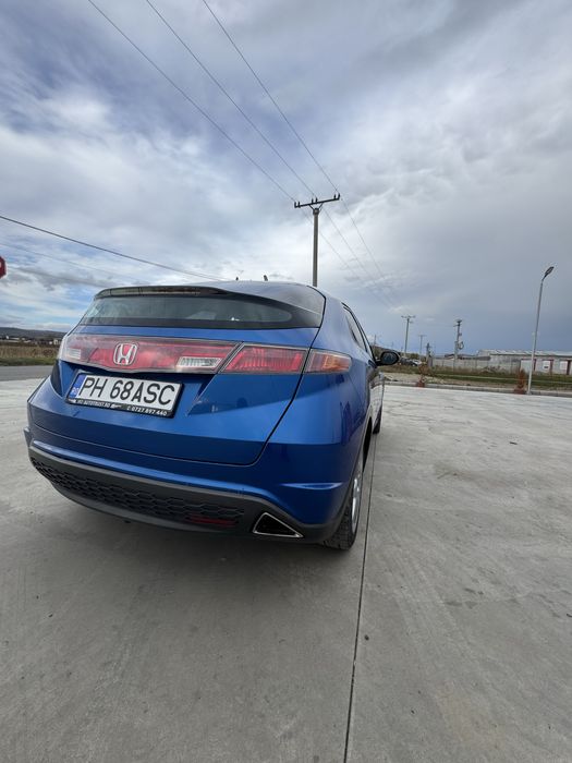 Honda Civic 1.8 i-VTEC 140 CP – 2007 | Îngrijită, fiabilă