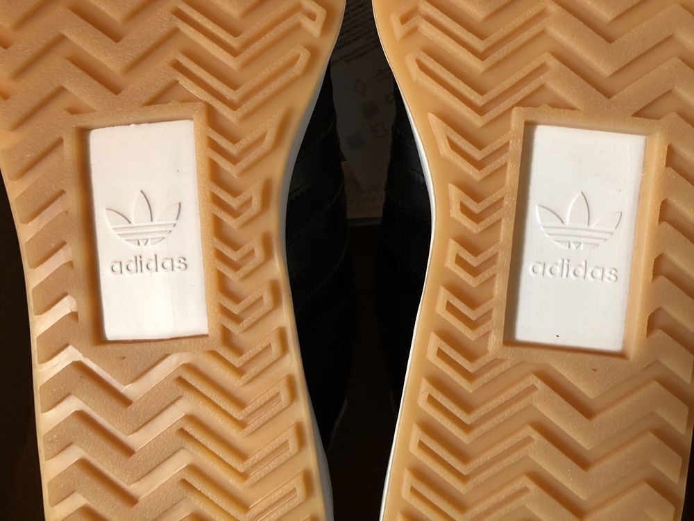 Adidas Country XLG ОРИГИНАЛНИ мъжки маратонки 42/26,5см
