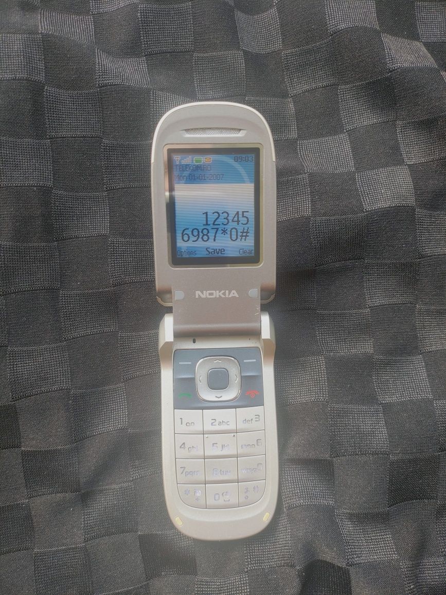 Nokia 2760 flip  ( liber de rețea)