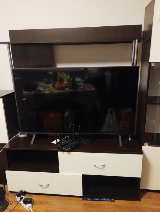 Холна секция – модулна, бяло и черно – 100 лв (гр. София)