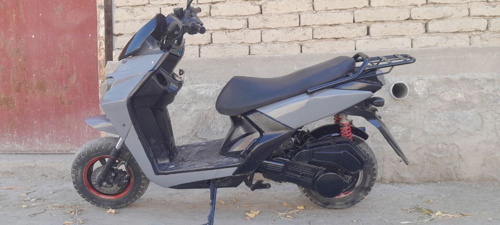 Wassat sport skuter 150 kubli rangi narda grey