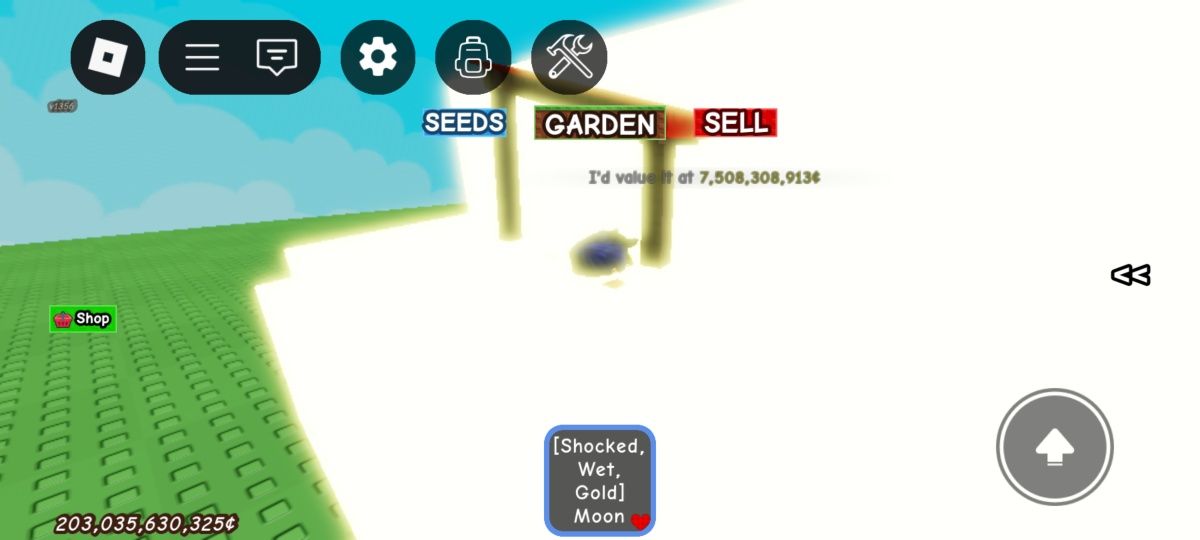 Продаю фрукты в Grow a Garden