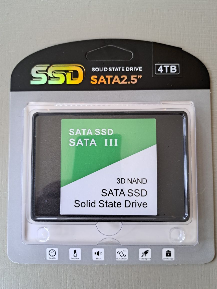 SSD 4TB,nou în cutie,  sigilat.