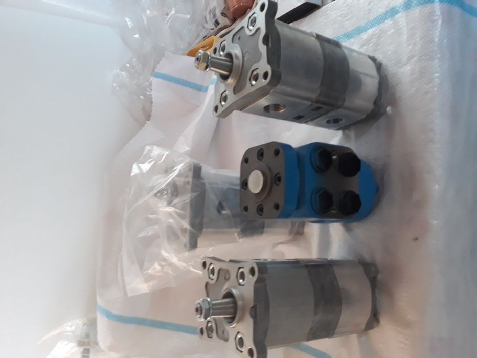 POMPE hidraulice noi