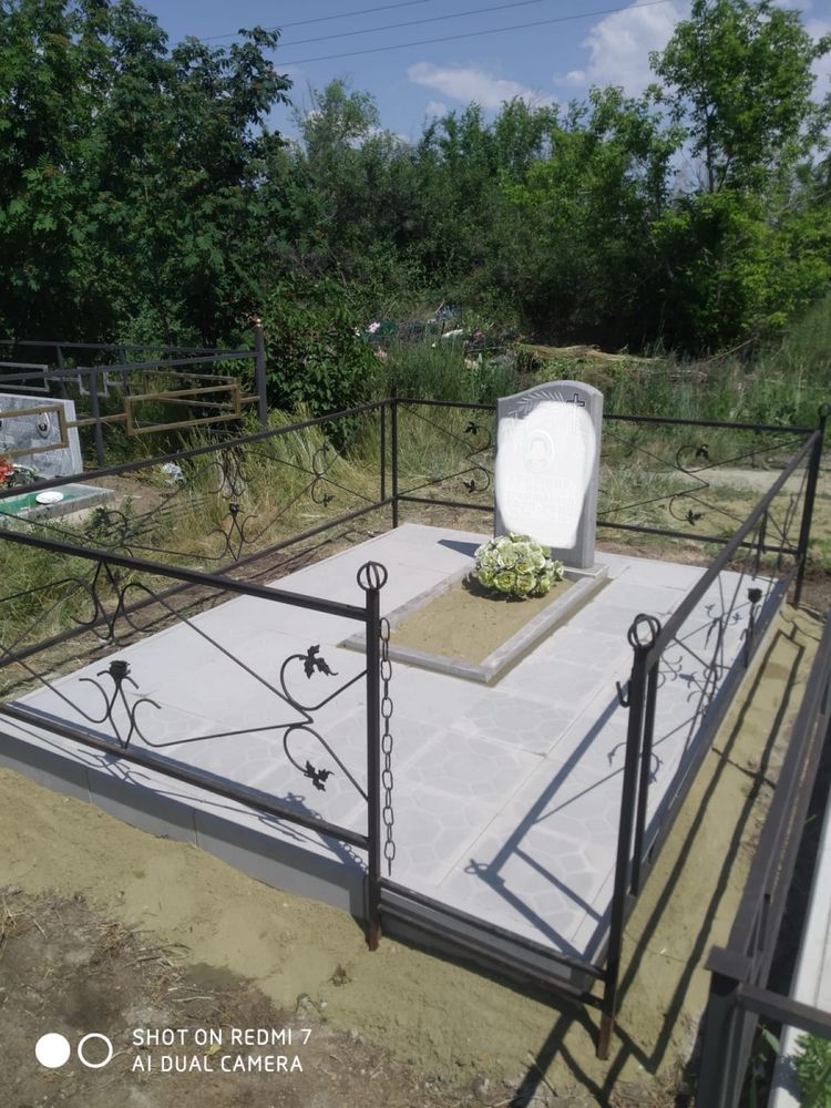 Установка памятников, облагораживание могил