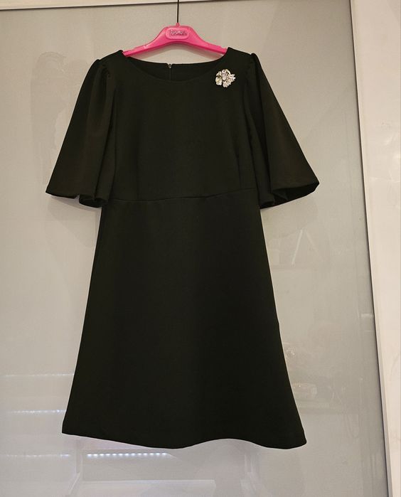 ZARA  рокля S-36