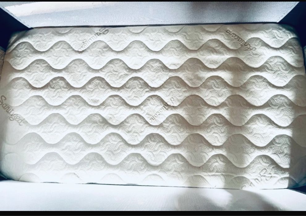 Pătuț textil pentru bebeluși cu saltea Antiacaro