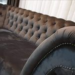 Canapea Chesterfield si masuta chesterfield