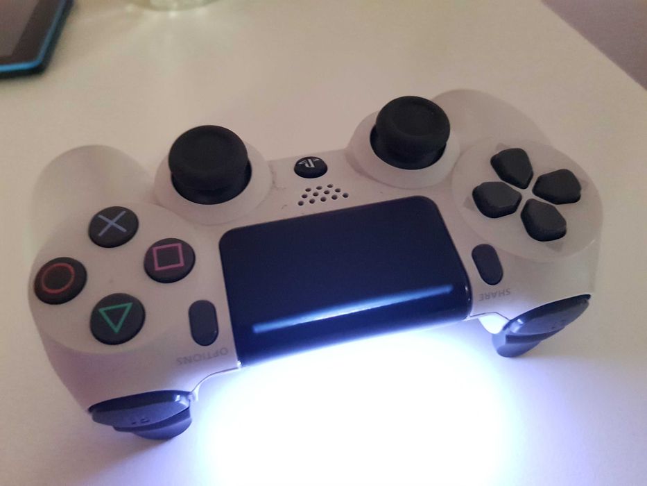 Controller Sony DualShock 4 – White Edition – Funcțional