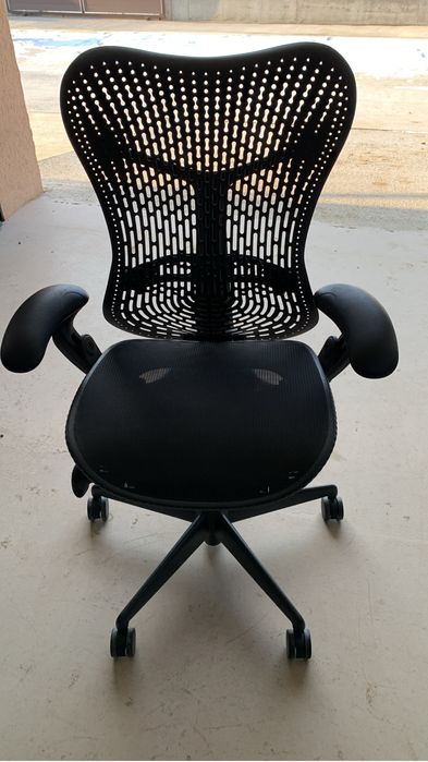 Scaun birou herman miller mira 1