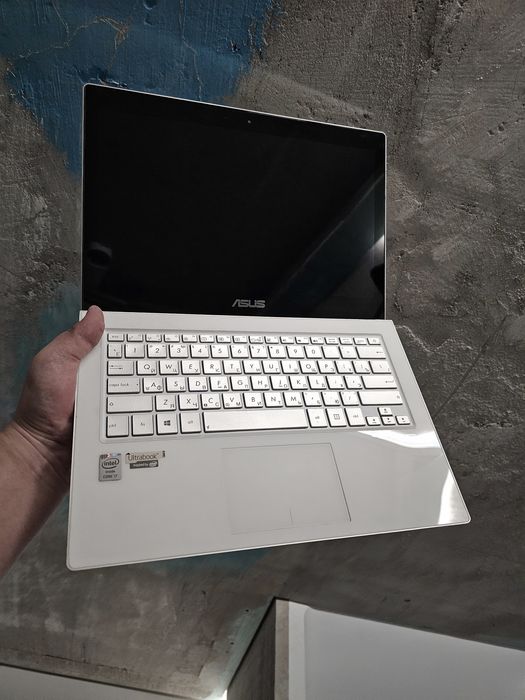 ASUS ультрабук стеклянный, сенсорный