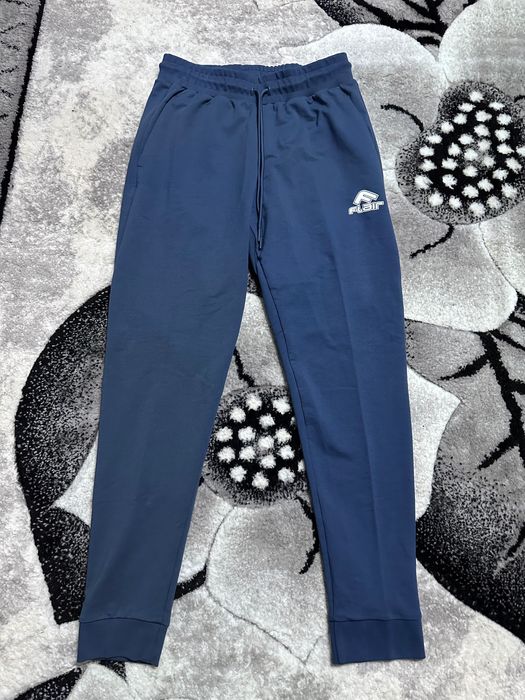 Мъжки екип на FLAIR