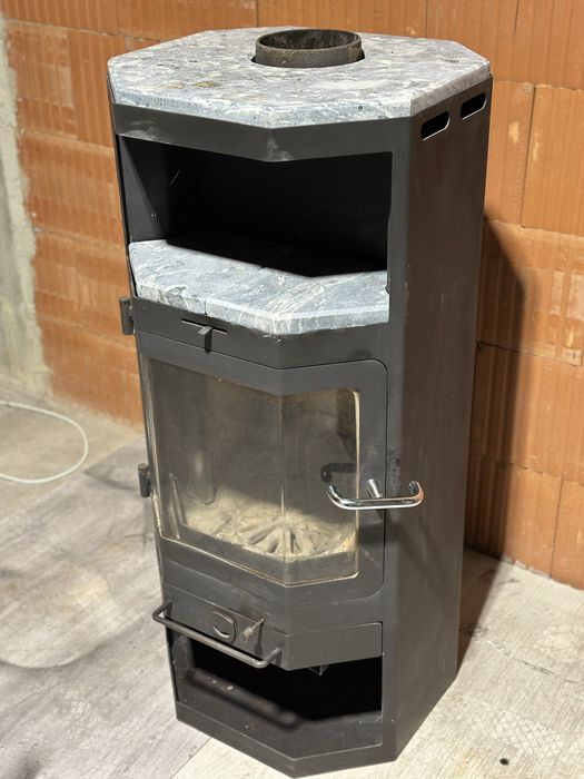 Sobe/semineu model Hark