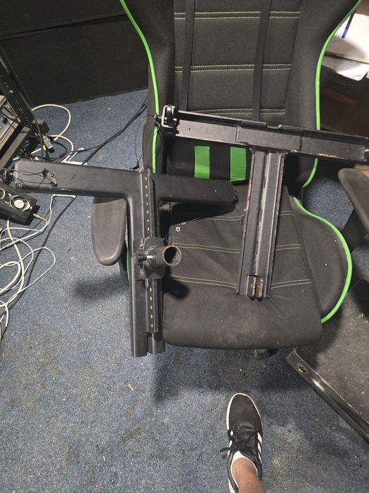 Fly bar pentru rcf hdl 10 a