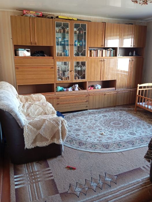 Продам 3х ком квартиру район Достык мола.