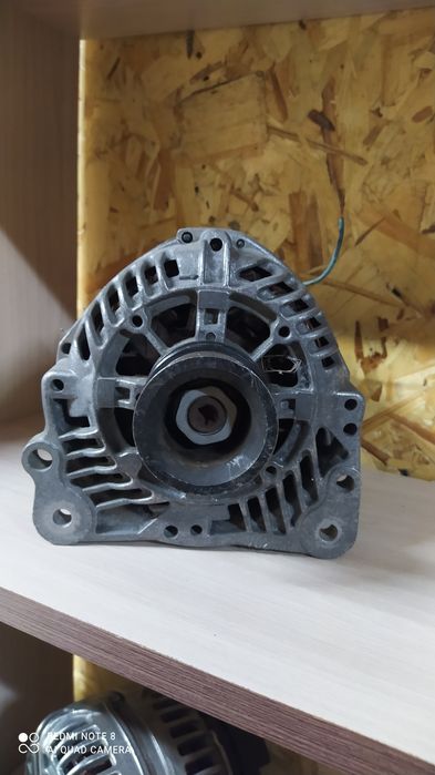 Генератор на Wolkswagen(сравнивайте со своим по фото)