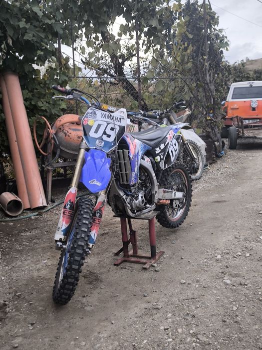 Vând Yamaha yz 450f