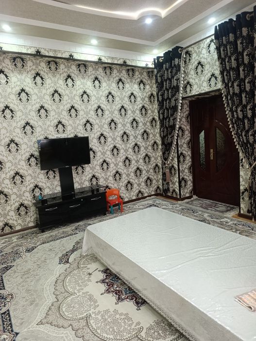 Uy sotiladi qarshi shahrida