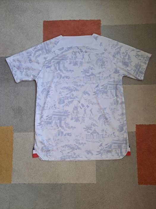 Футболна фланелка на Франция.