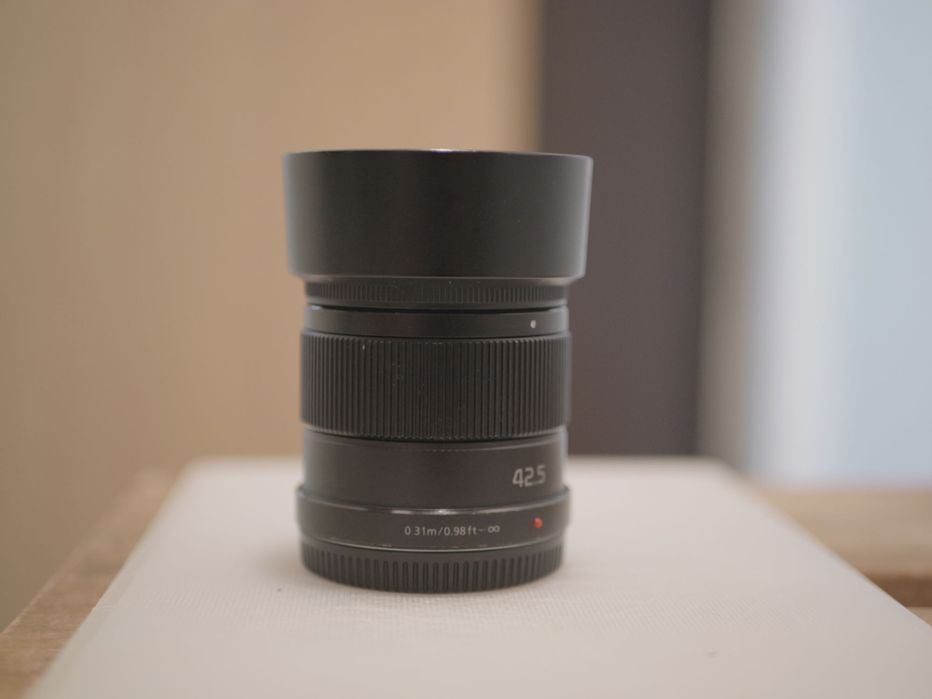 obiectiv Panasonic Lumix G 42.5mm f/1.7 ASPH. POWER O.I.S.