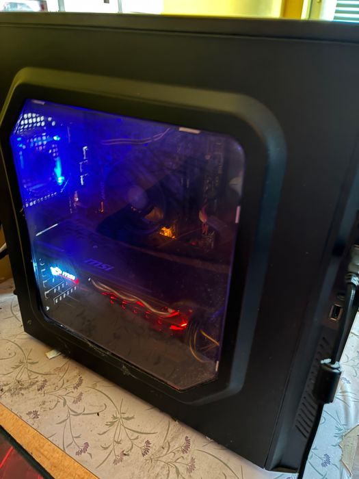 Геймърски компютър