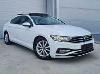 Volkswagen Passat Recent adusă / Automată
