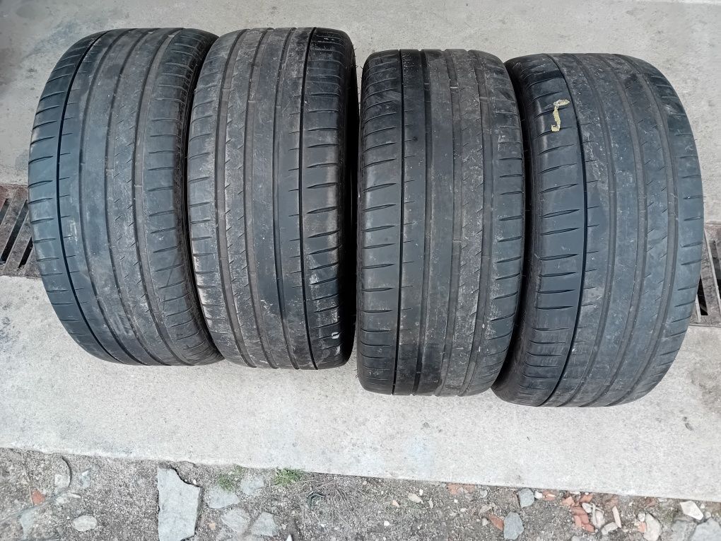 255/40/20;245/50/19