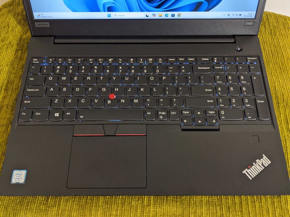 Laptop Lenovo ThinkPad E580, Intel Core i5-8250U, ssd 256Gb, ram 16Gb