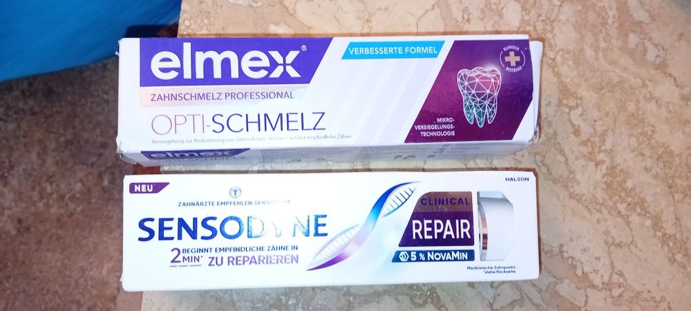 Paste de dinti sensodain și paradontax și borotalco