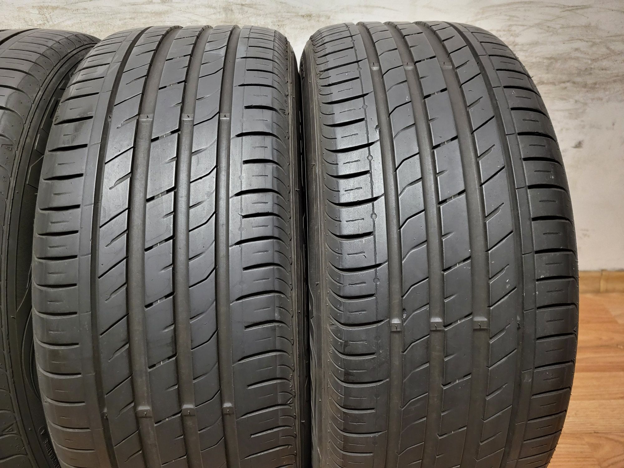 225/50/17 Nexen Nfera  / летни гуми