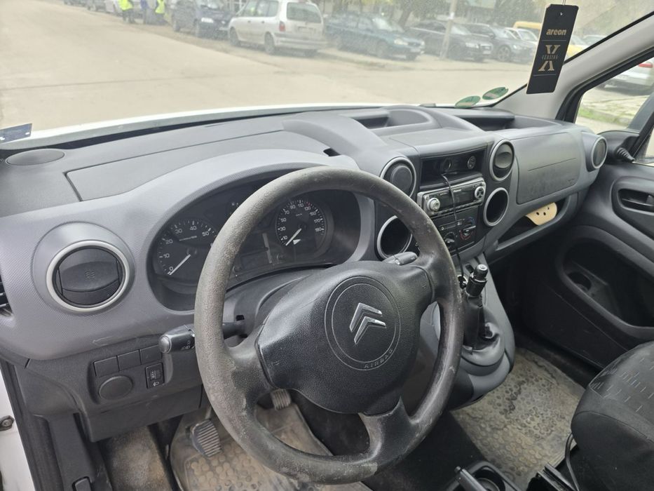 Citroen Berlingo 1.6 бензин 66 kW 2009 на части