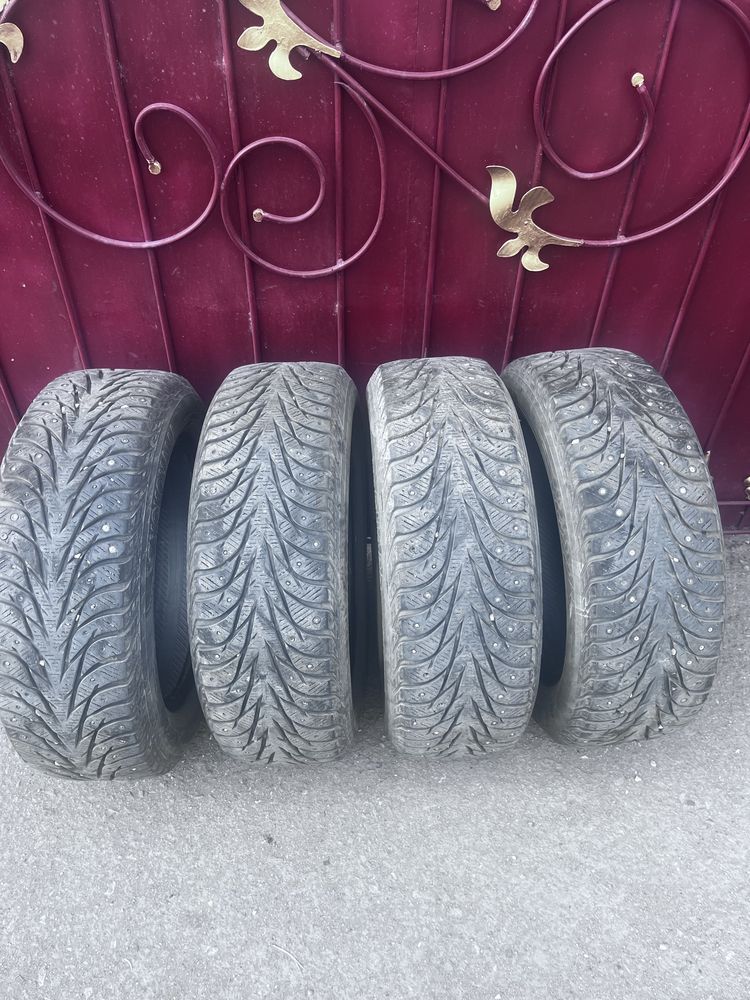 Продам шины зимние