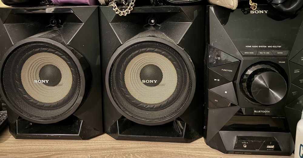 Аудиосистема музика Sony
