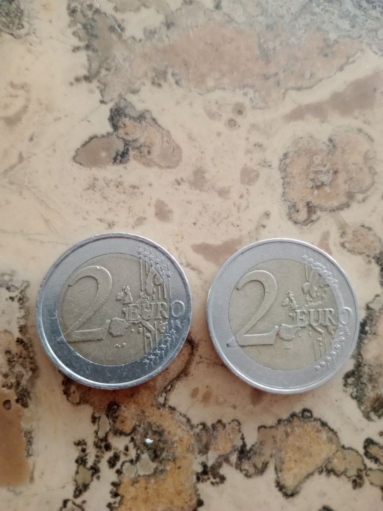 Продавам монети 2 евро