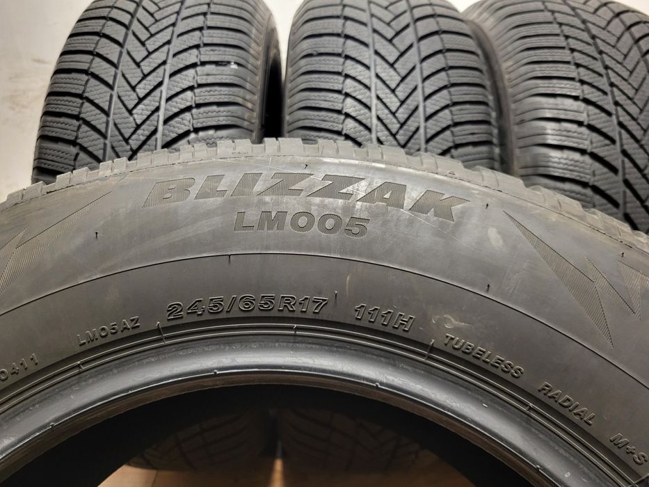 245/65/17 Bridgestone 2022 г. / зимни гуми