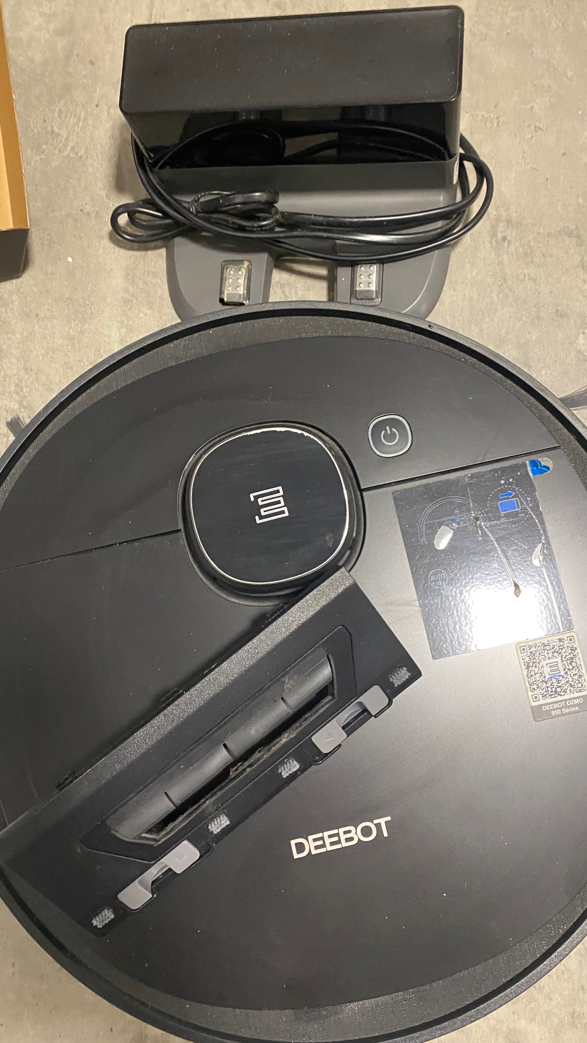 Ecovacs DEEBOT OZMO
950 с функция моп