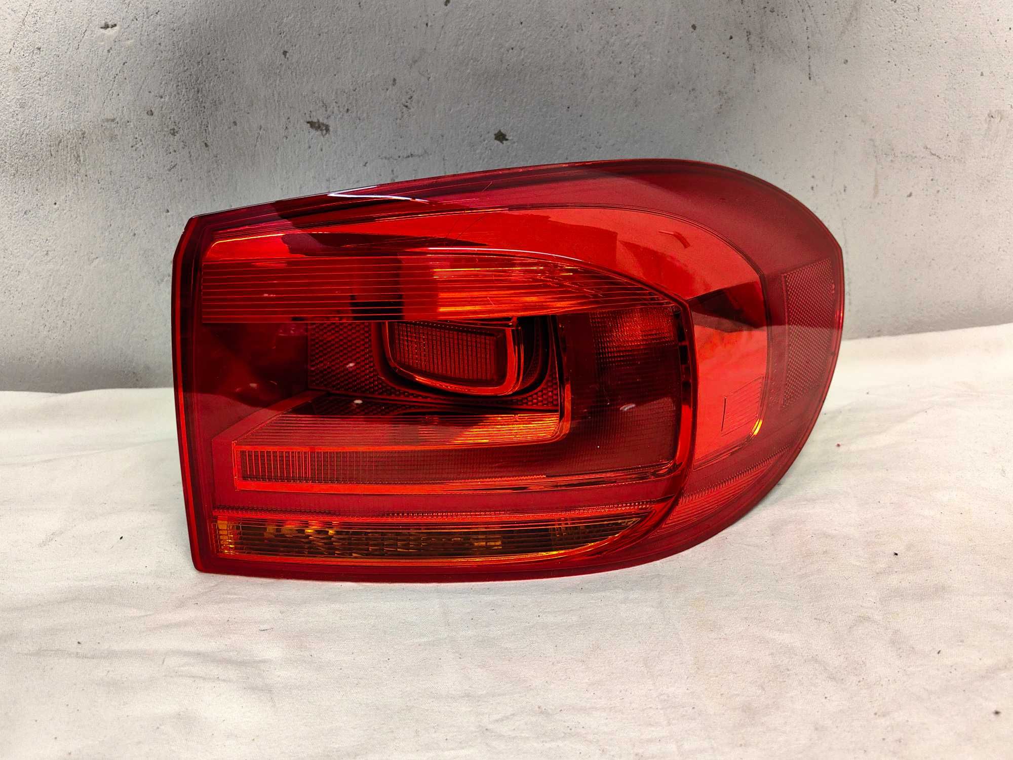 Оригинален стоп Vw Tiguan Face
